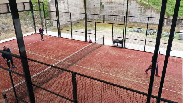 Quanto rende un campo da padel?