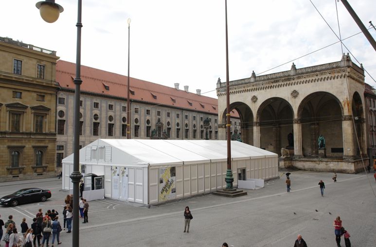 NOLEGGIO TENDONI PER EVENTI