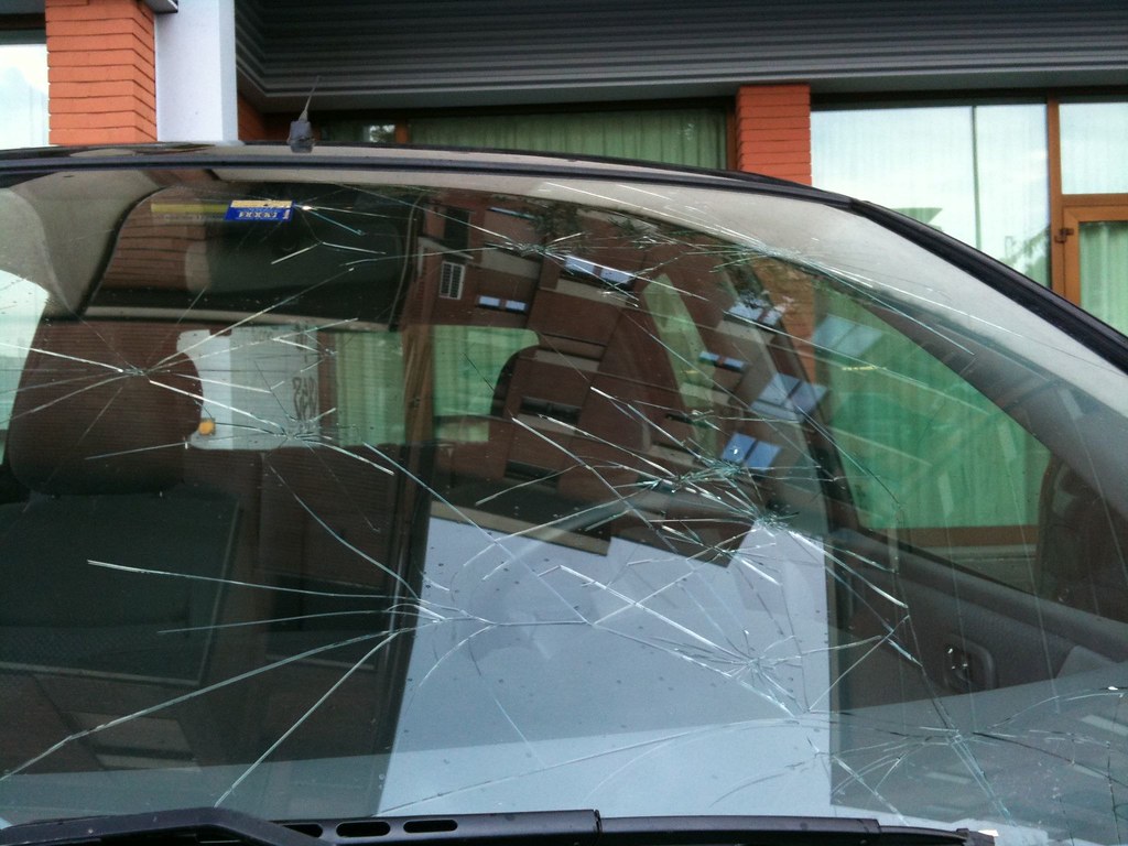 Tensostruttura per auto: prezzi e vantaggi