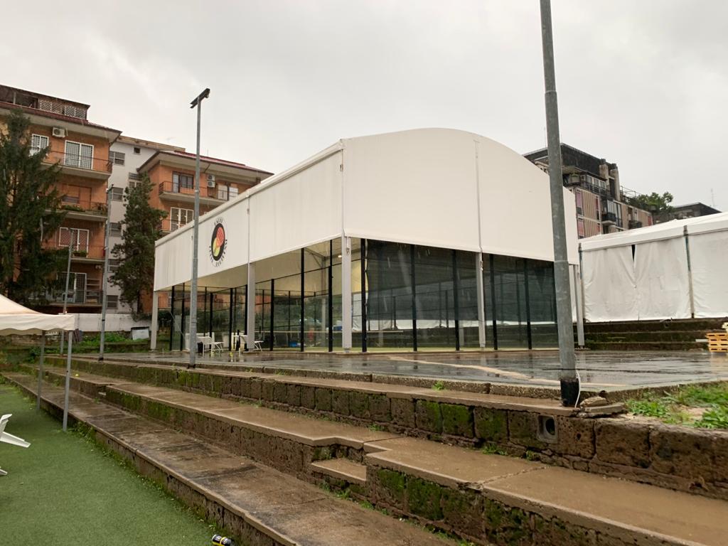 Padel e pioggia: 4 tattiche per il campo bagnato